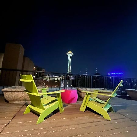 Cozy Downtown Condo Retreat With Space Needle View Seattle Exterior foto